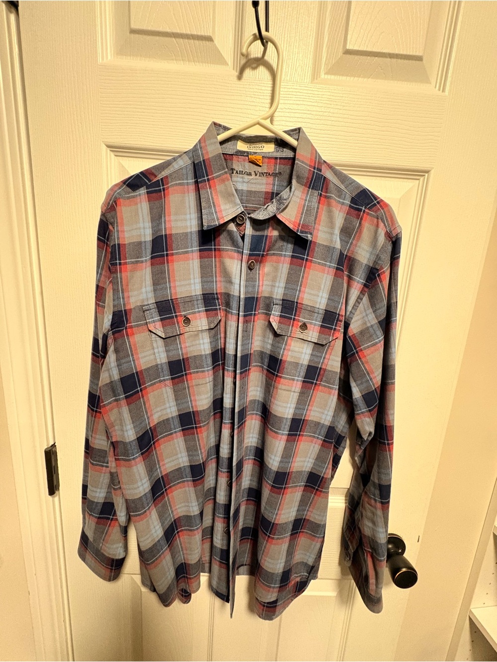Tailor Vintage Plaid Button-Down Shirt in Blue and Red